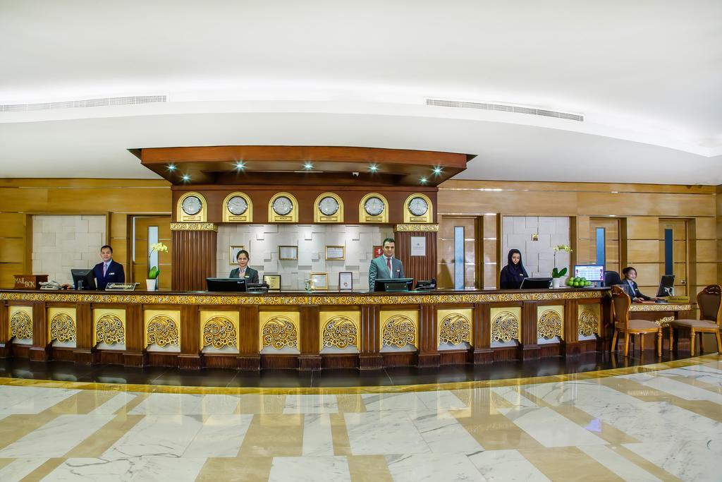 柏迪拜怡东大酒店 外观 照片